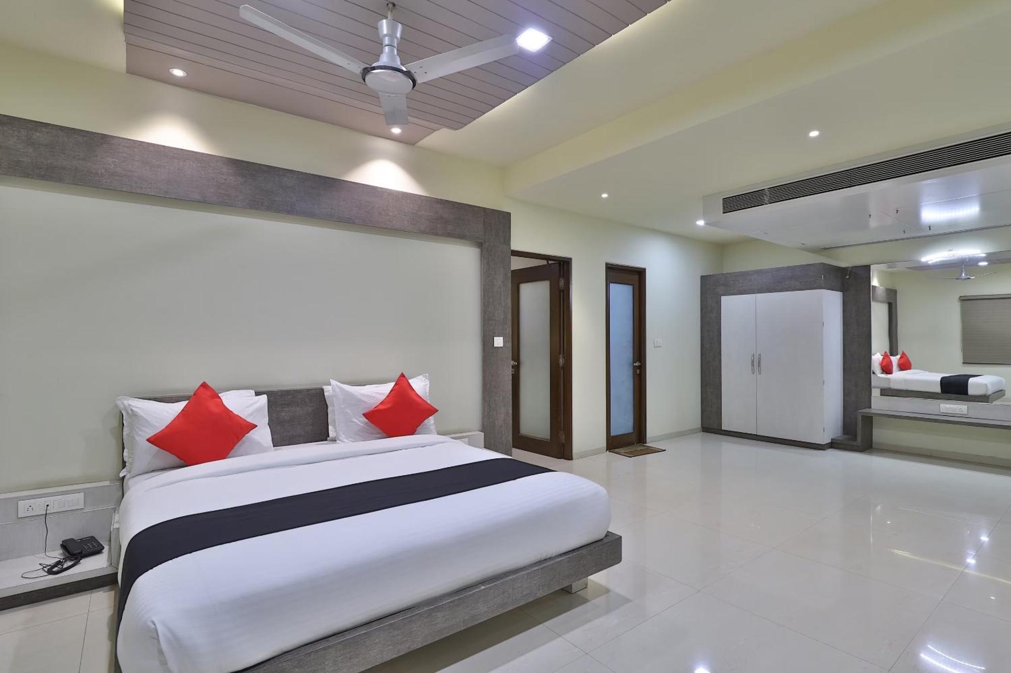 Atithi Resort Bharuch Екстериор снимка