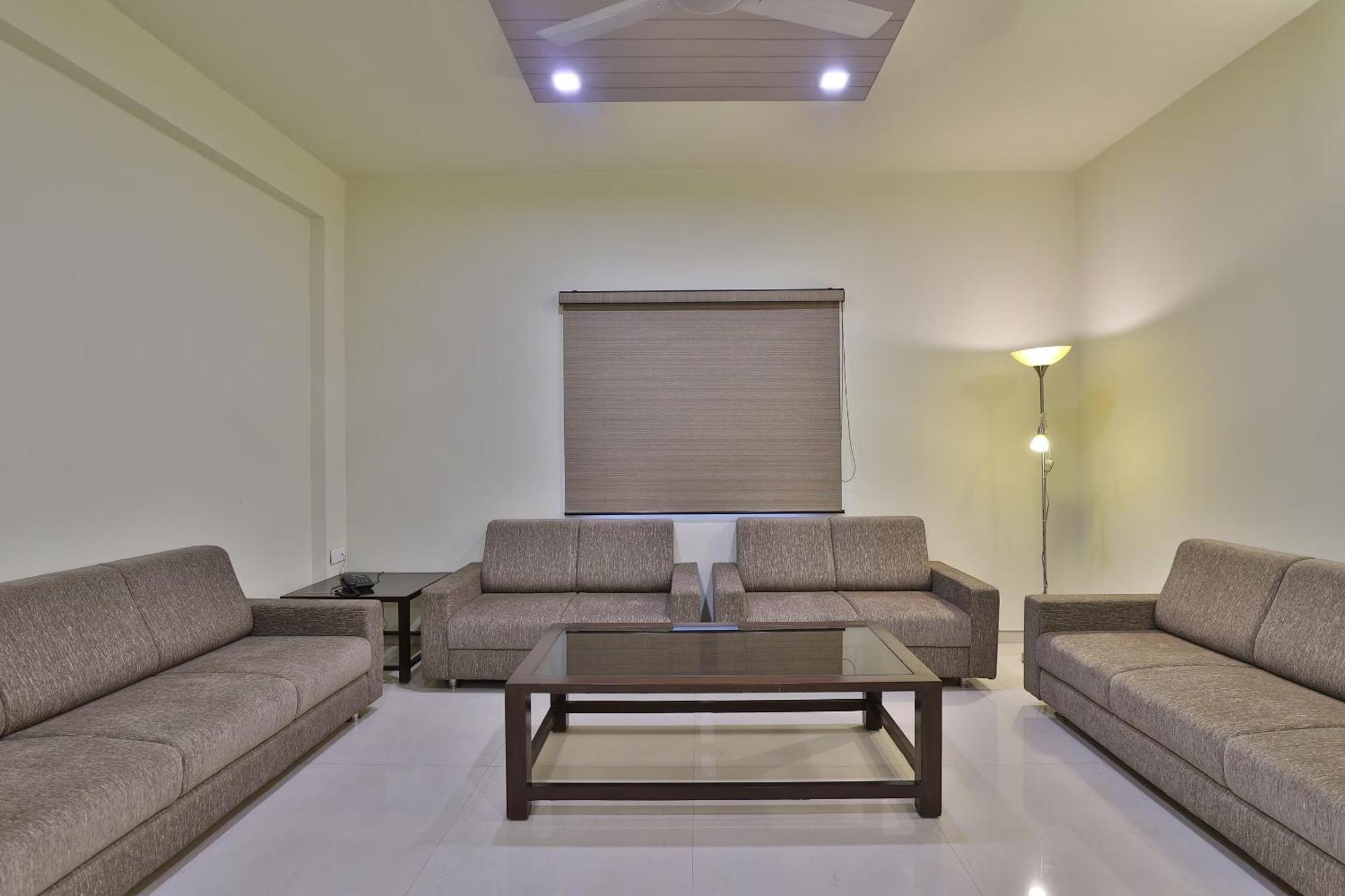 Atithi Resort Bharuch Екстериор снимка